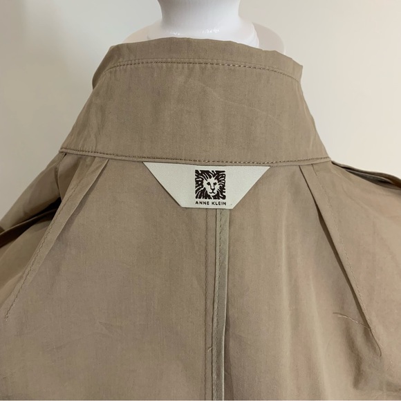 Boxy Spring Flare Jacket - Picture 10 of 12